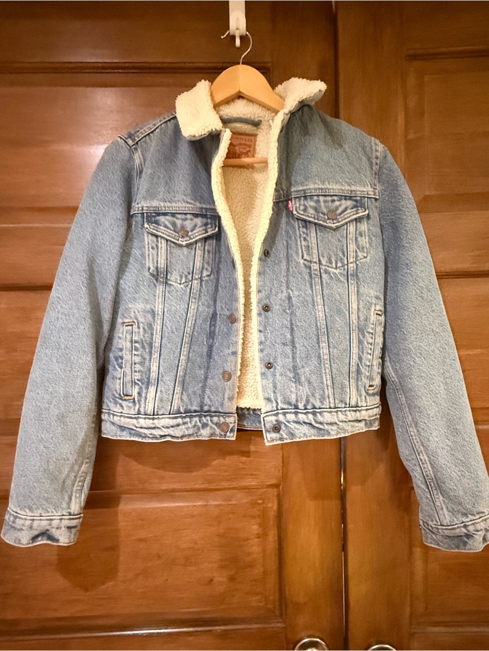 Levi's Light Blue Denim Jacket with Cream Sherpa Lining